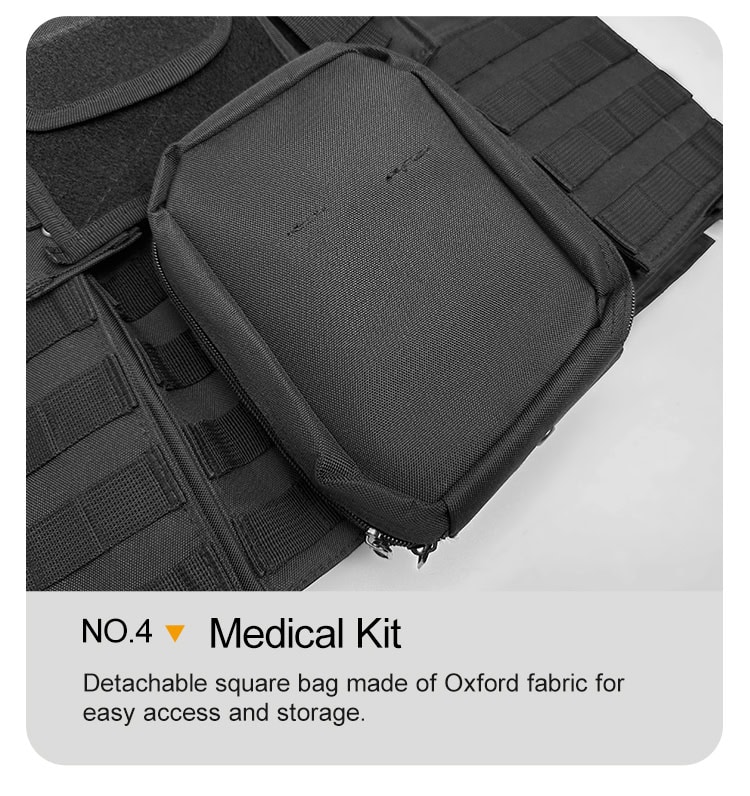 Detail of the detachable medical kit (IFAK) included with the 6094 modular plate carrier system, made from durable Oxford fabric.