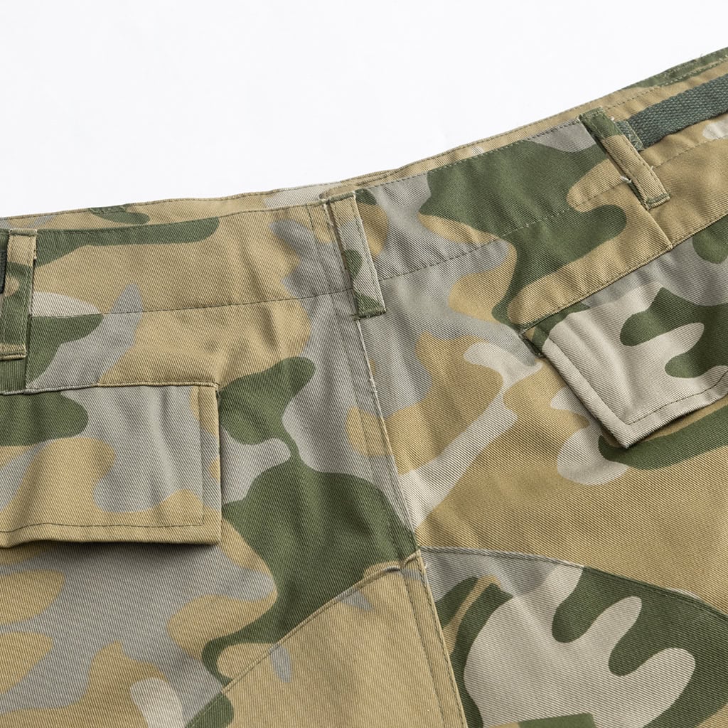 Close-up of the durable waistband and button fly on the "Savanna" Jungle Camo BDU trousers.