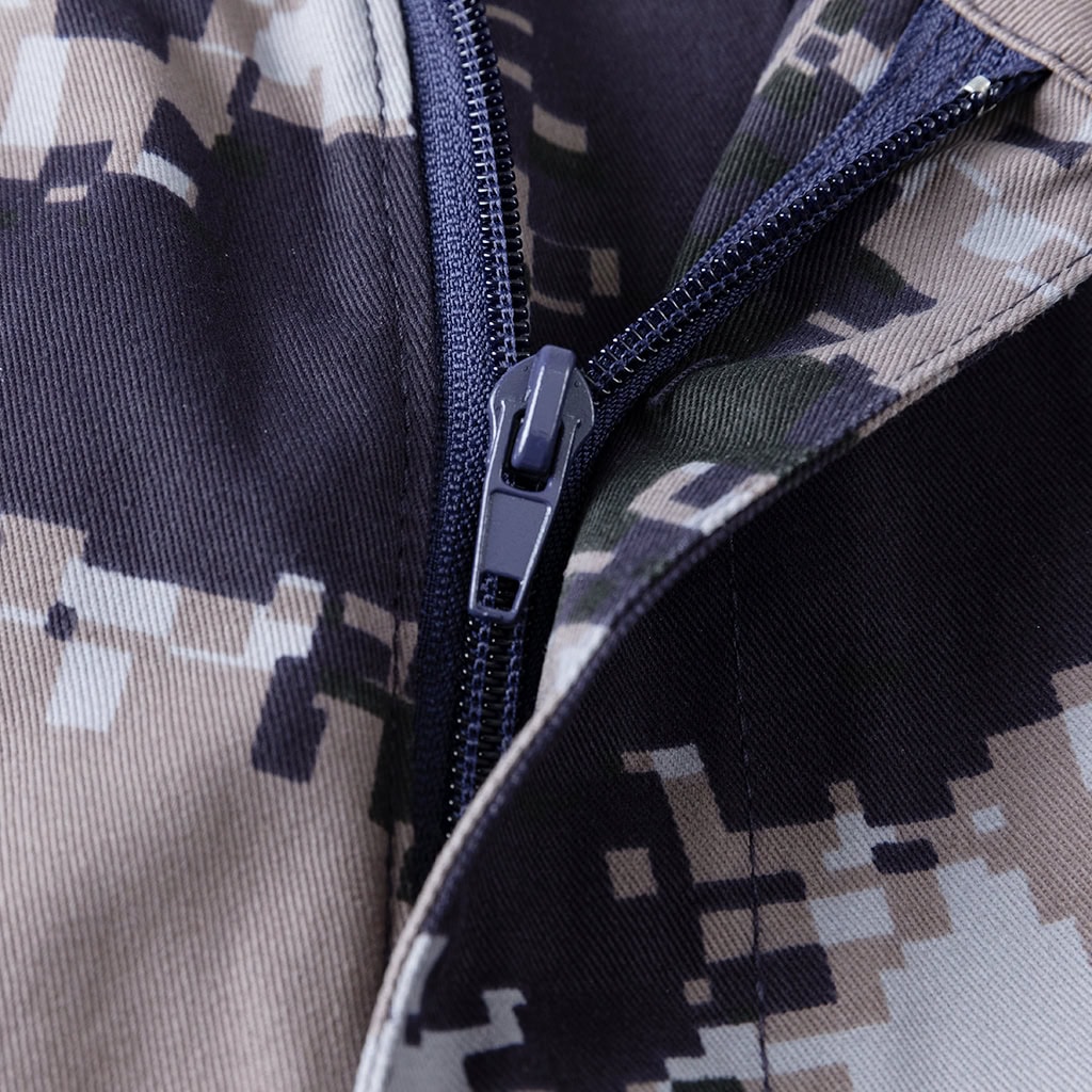 Close-up of the heavy-duty front zipper on the Arid Digital Camo BDU jacket.