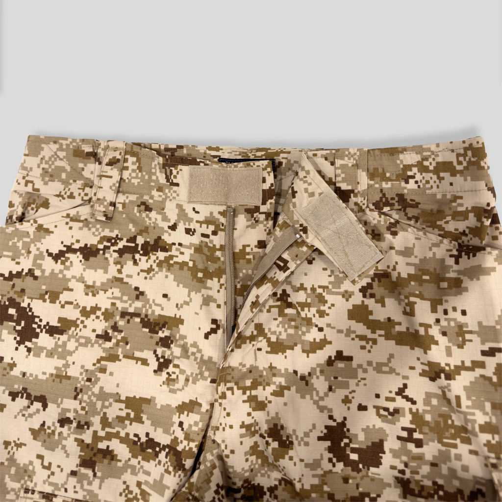 Close-up of the velcro-adjustable waistband on the custom digital desert G2 combat uniform trousers.
