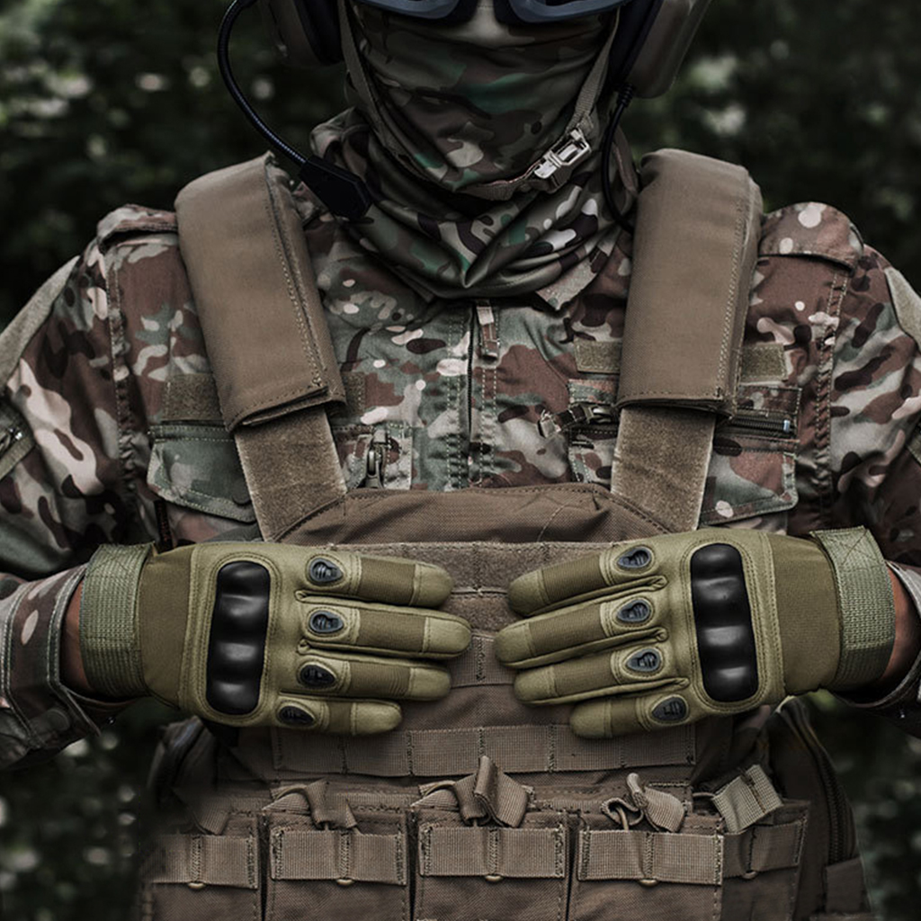 Custom full finger tactical gloves Type B worn on tactical vest