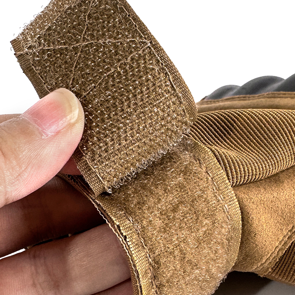 Tactical gloves knuckle guard and finger mobility detail